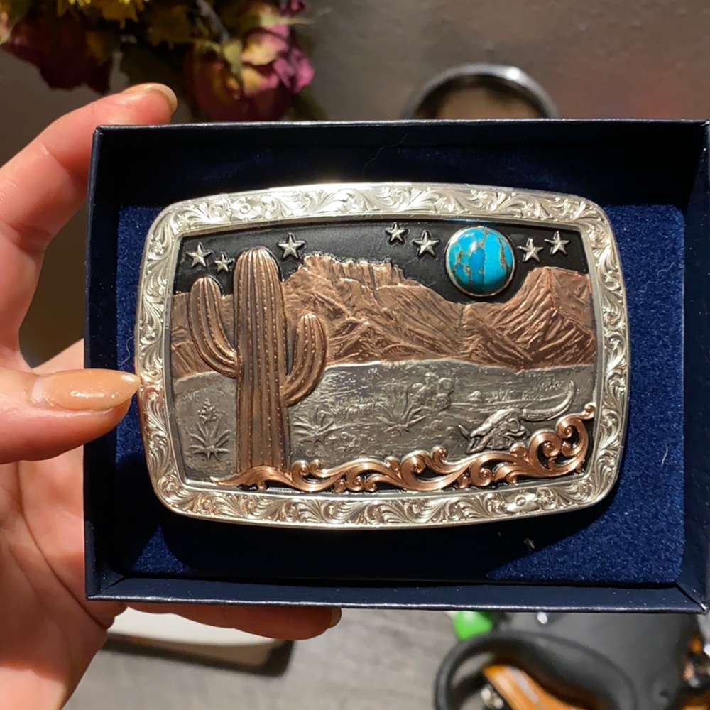 Montana Silversmiths Buckle